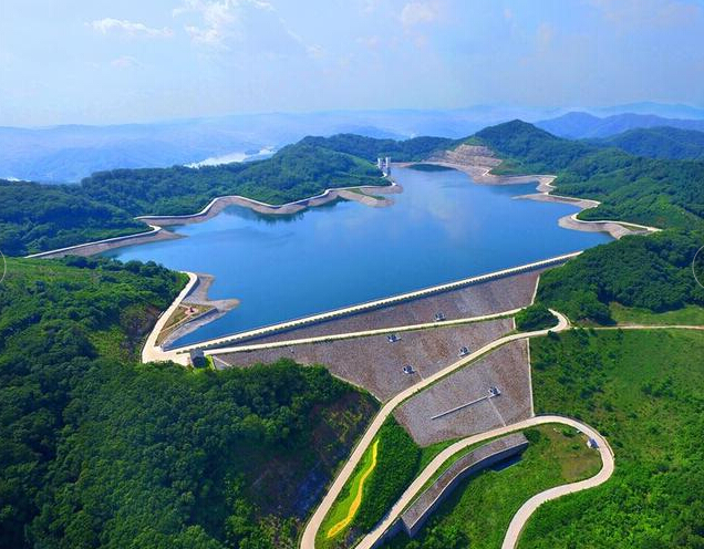 2021-6-10 丰宁抽水蓄能电站项目---中性点接地电阻柜两套发货