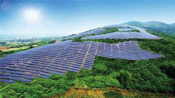 2015年12月17日---山东滨州20MW农光互补发电项目-35kV小电阻接地变成套装置发货
