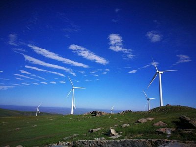2022-12-22 新疆木垒100MW风力发电项目35KV接地变小电阻成套发货
